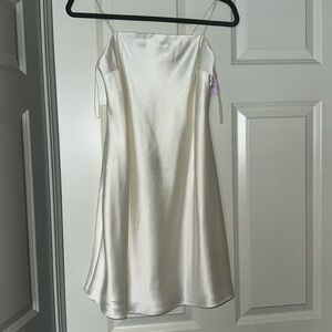 White strapless dress